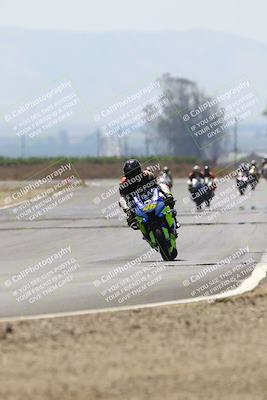 media/Jun-07-2025-TrackDaz (Sat) [[4413525952]]/B Group/220pm (Turn 9)/